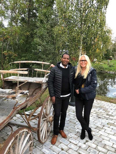 lena_anderstedt_och_michael_kiros_pressbyran_centralsta_tion_stora_hallen.jpg